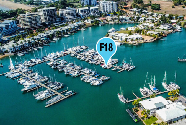 Cullen Bay Marina Darwin - F 18 - 10 metres photo 2