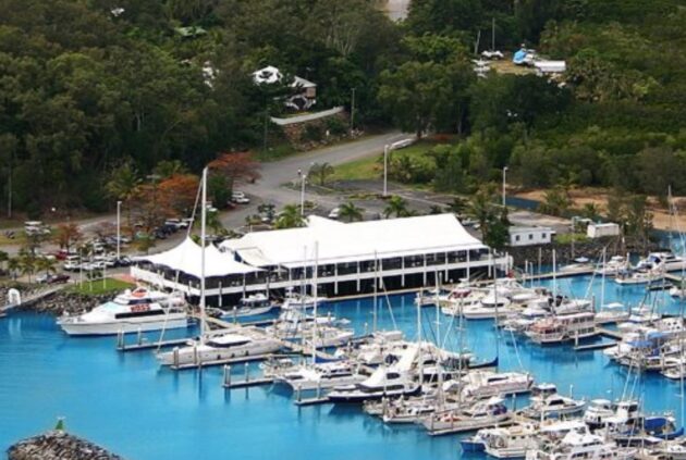 Yorkeys Knob Boating Club Half Moon Bay Marina - B 60 - 18 metres photo 1